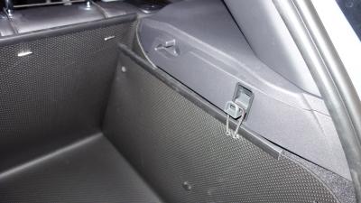 Kofferraumwanne für Range Rover Evoque 2. Seitenwände sind stabil und selbsttragend